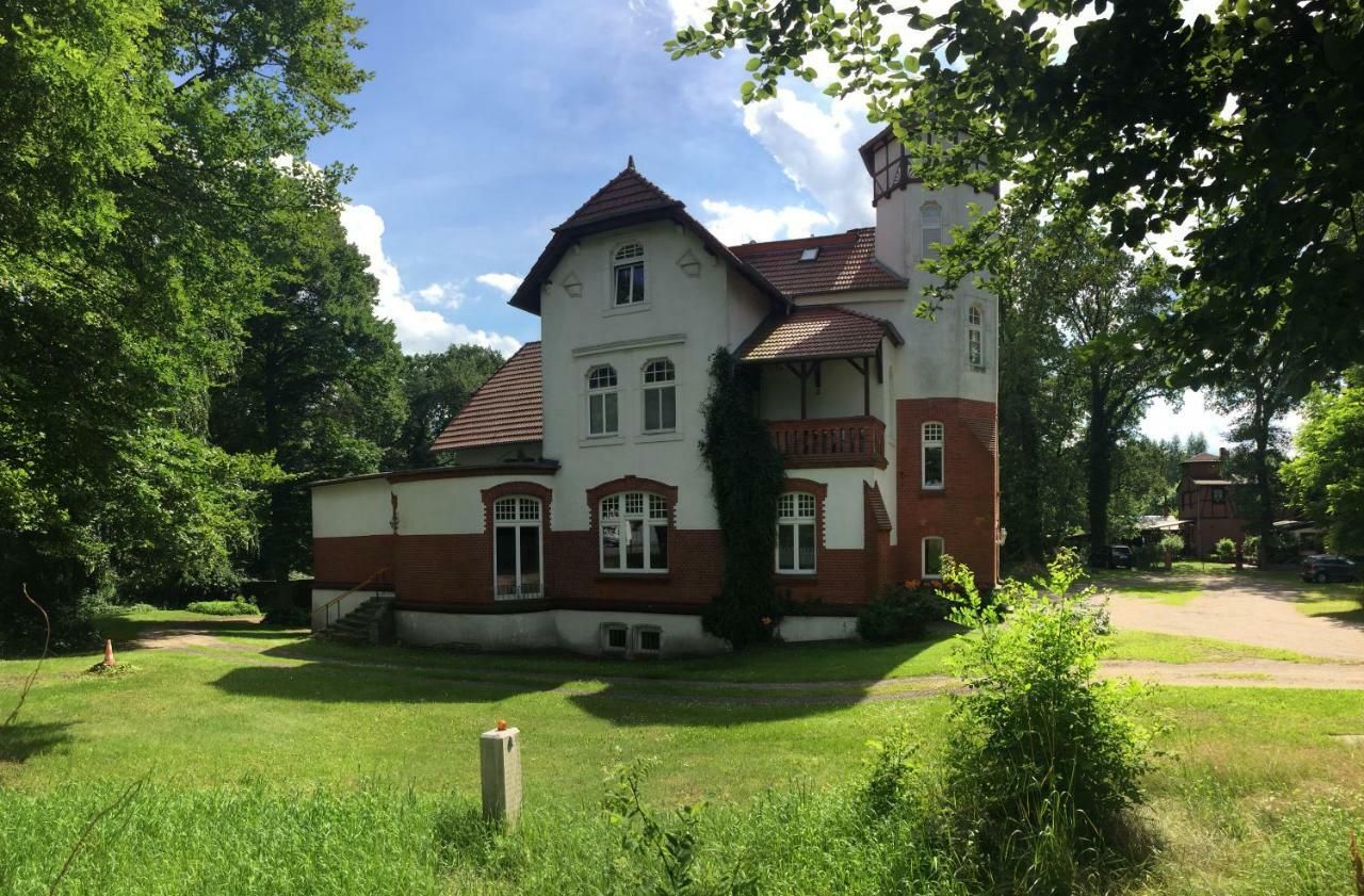 Villa Blumenthal Ludwigslust Exterior foto
